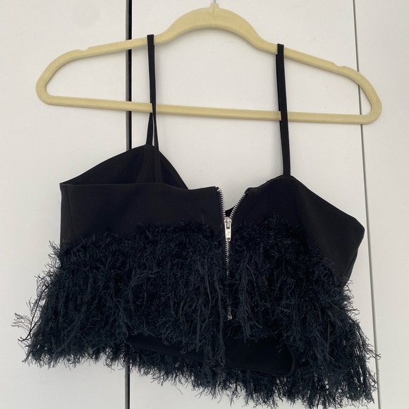 Twisted Runder Cami Crop Top - Picture 2 of 3